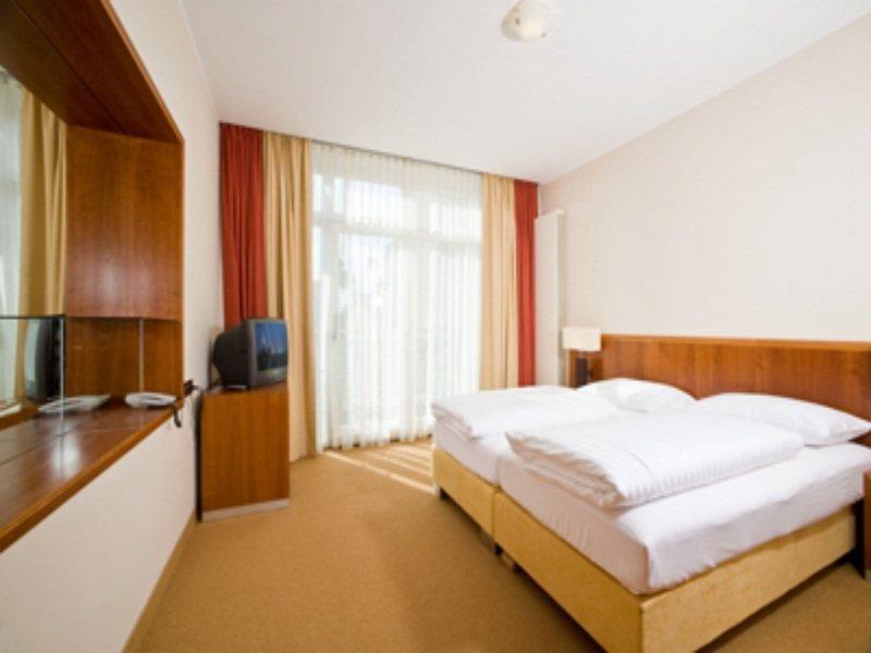 Pakat City Hotel Vienna Exterior photo